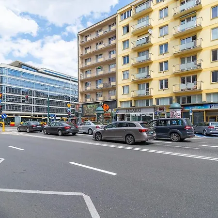 Apartamento One Bedroom By Rent Like