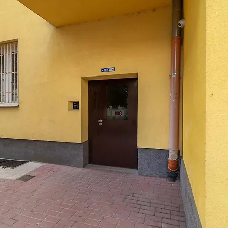 Apartamento One Bedroom By Rent Like