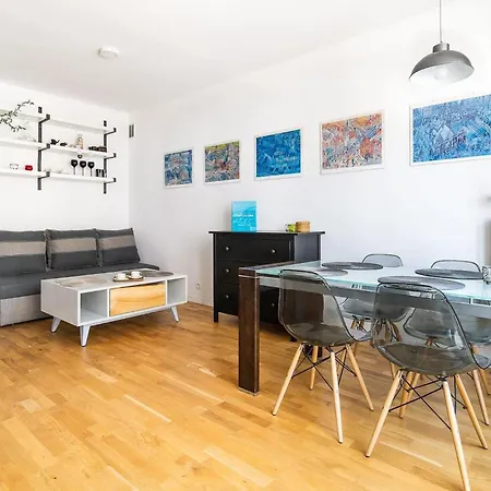One Bedroom By Rent Like Apartamento Varsóvia