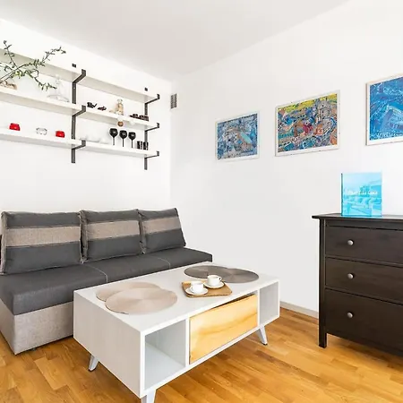 Apartamento One Bedroom By Rent Like